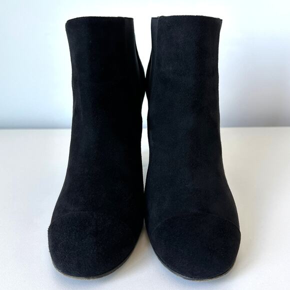 CHANEL Black Suede Gold Logo Chelsea Heel Ankle Boots IT 39.5 - Picture 4 of 16